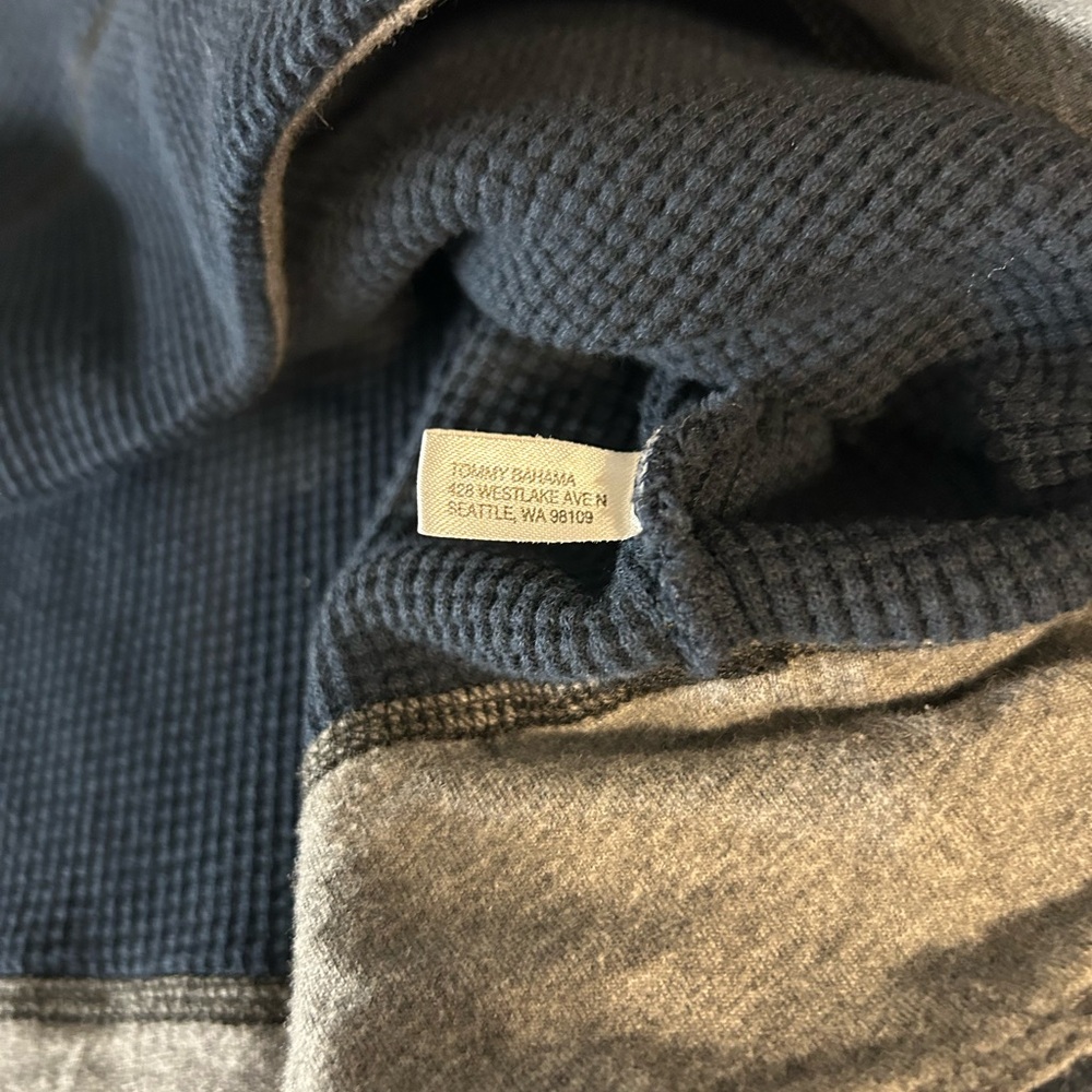 Tommy Bahama Blue 1/4 Zip Waffled Pullover w/‎ padded elbows - Picture 3 of 7